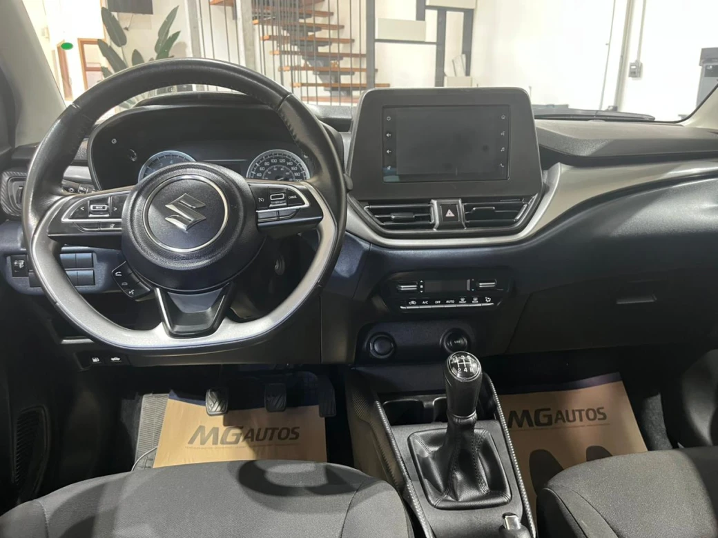 imagen 0 de vehiculo con id 2141